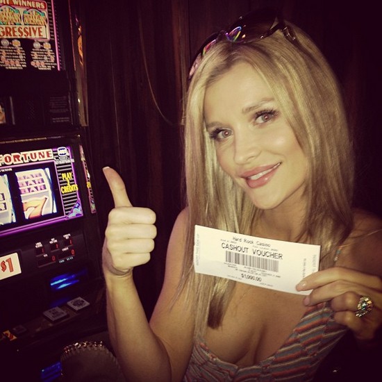 Joanna Krupa wygrała w kasynie (FOTO)