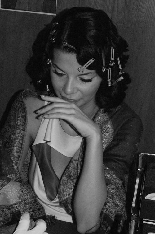 Poznajecie kim jest ta słodka dziewczynka? (FOTO)