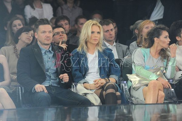 Sablewską i Łuczenko na pokazie posadzono obok siebie (FOTO) Sablewską i Łuczenko na pokazie posadzono obok siebie (FOTO)