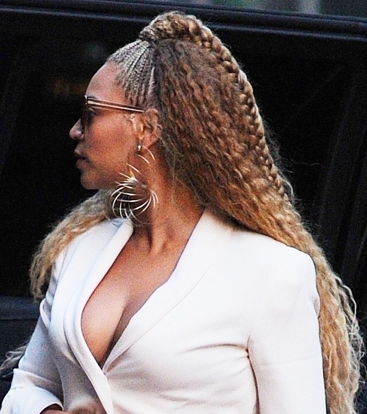 Ta mama trójki dzieci to prawdziwa seksbomba (ZDJĘCIA)