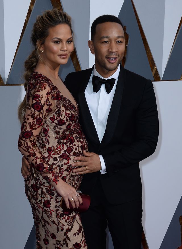 Chrissy Teigen jest W CIĄŻY! (Instagram)