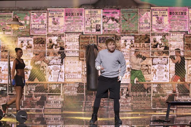 W życiu jej nie poznacie! Polska aktorka wcieliła się w... Eda Sheerana w TTBZ