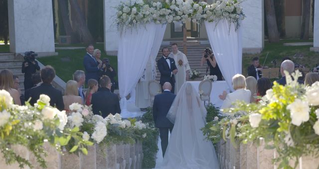 Film ze ślubu i wesela Dody - pokazała WSZYSTKO!  (VIDEO)