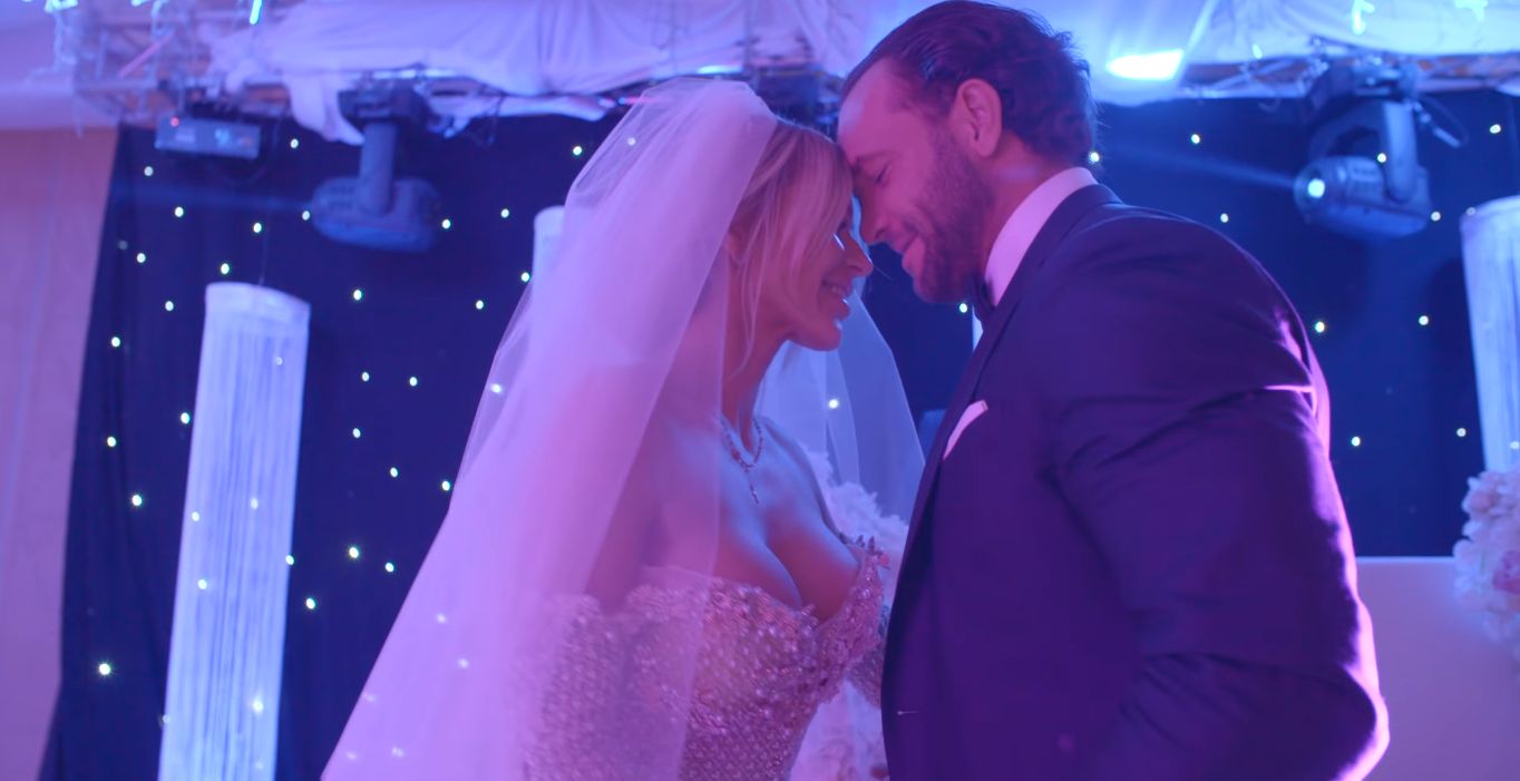 Film ze ślubu i wesela Dody - pokazała WSZYSTKO!  (VIDEO)