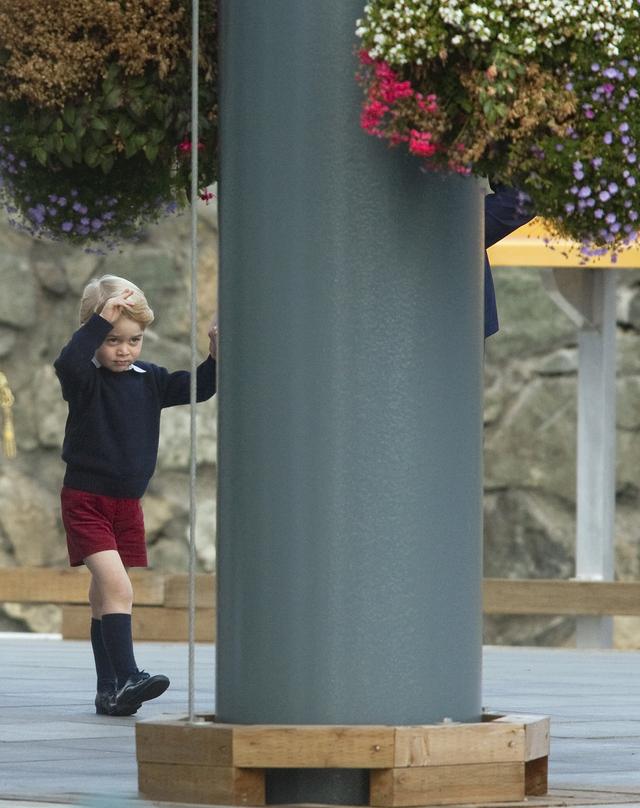 To zdjęcie księcia George'a stało się VIRALEM (FOTO)