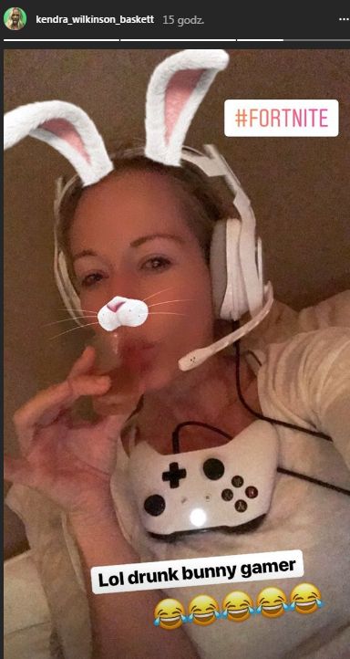 Kendra Wilkinson upiła się po złożeniu papierów rozwodowych (Instagram) Kendra Wilkinson upiła się po złożeniu papierów rozwodowych (Instagram)