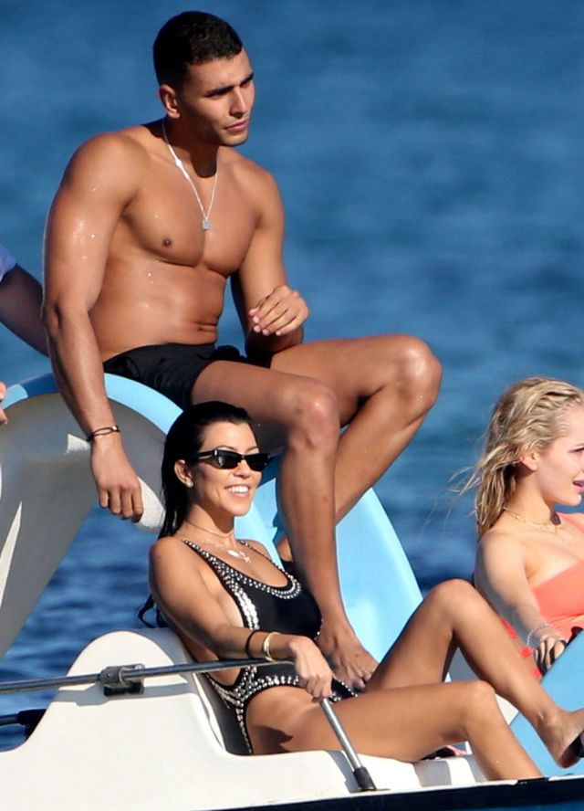 Dlaczego Kourtey Kadrashian nie chce przedstawić Younesa Bendjimy dzieciom?