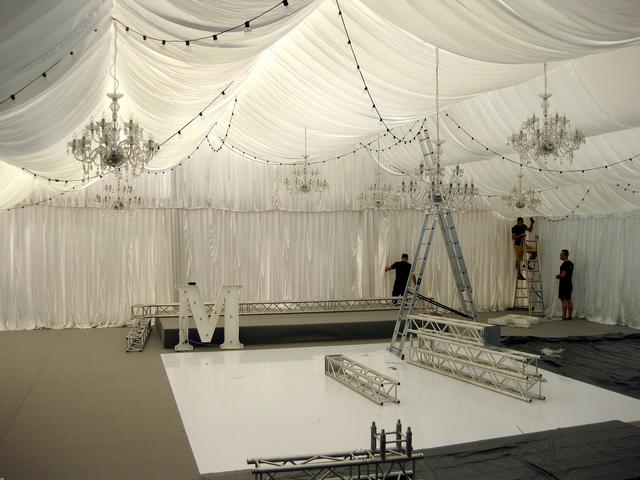 Zobaczcie, jak będzie wyglądać scenografia ślubu Rozenek i Majdana (FOTO)