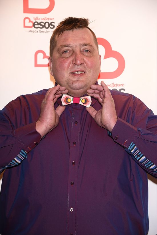 Adam Kraśko - dieta zmieniła jego rysy twarzy! (FOTO) Adam Kraśko - dieta zmieniła jego rysy twarzy! (FOTO)