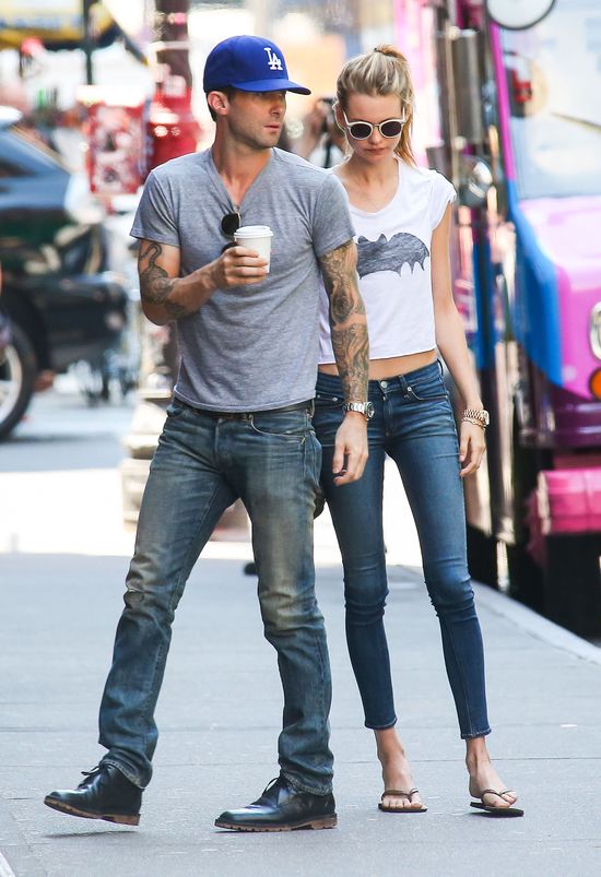 Zakochany Nowy Jork - Adam Levine i Behatii Prinsloo (FOTO)