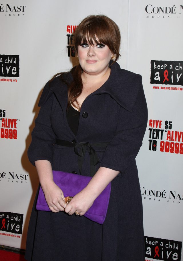 Adele pokazała fotkę z dzieciństwa. A my wracamy do czasów..