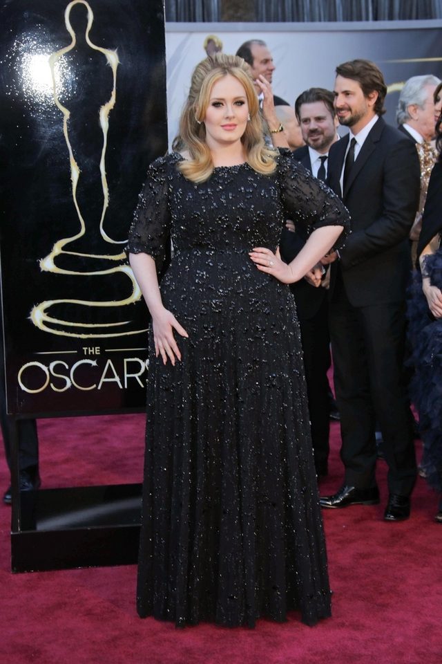 Adele pokazała fotkę z dzieciństwa. A my wracamy do czasów..