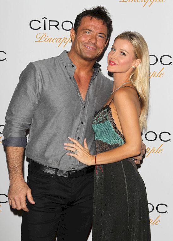 Romain Zago w ostrych słowach... broni WAGINY Joanny Krupy! 