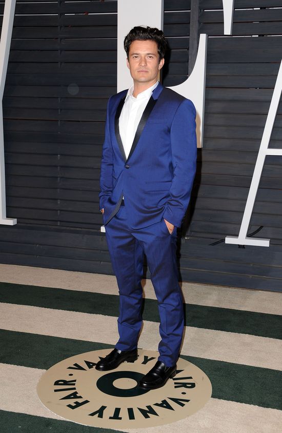 Półnagi Orlando Bloom pokazuje jak się walczy (VIDEO)