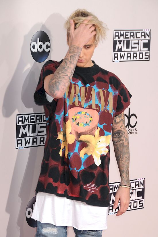 Justin Bieber jeszcze nigdy tak bardzo nie obraził fanów! (VIDEO)