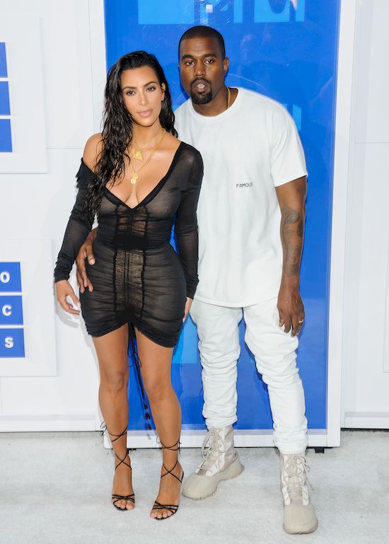 Przemowa Kanye Westa na MTV VMA 2016 dotyczyła seksu i Taylor Swift! (VIDEO) Przemowa Kanye Westa na MTV VMA 2016 dotyczyła seksu i Taylor Swift! (VIDEO)