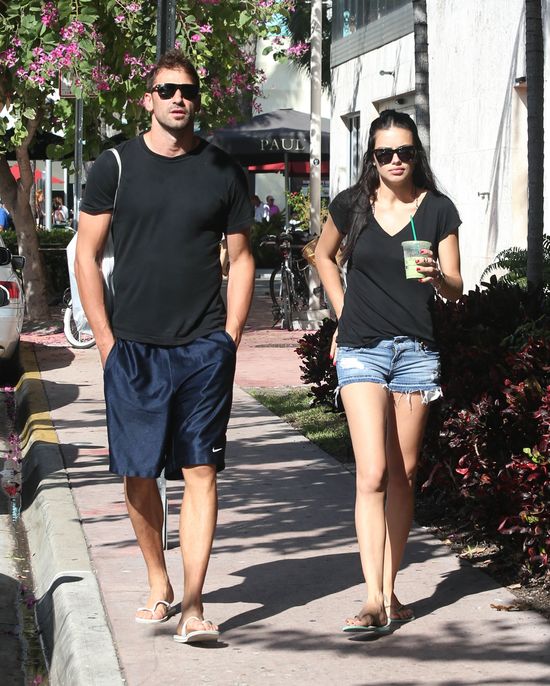 Adriana Lima i Marko Jaric są w SEPARACJI! (FOTO) Adriana Lima i Marko Jaric są w SEPARACJI! (FOTO)