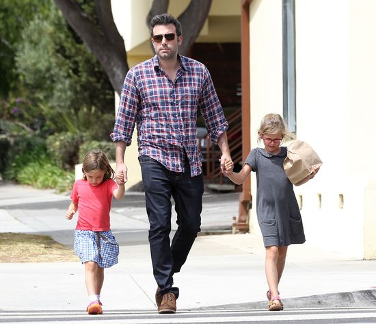 Ben Affleck ze swoimi dziewczynami (FOTO)