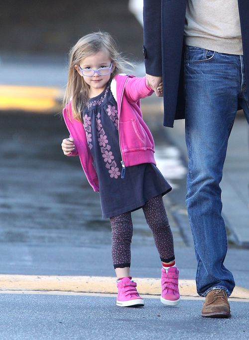 Ben Affleck sam zajmuje się córkami (FOTO)