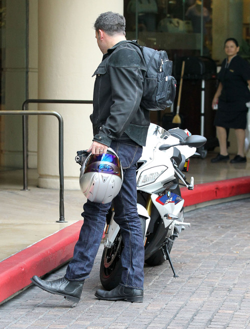 Ben Affleck na 200-konnej bestii