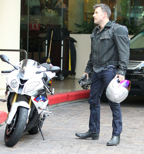 Ben Affleck na 200-konnej bestii