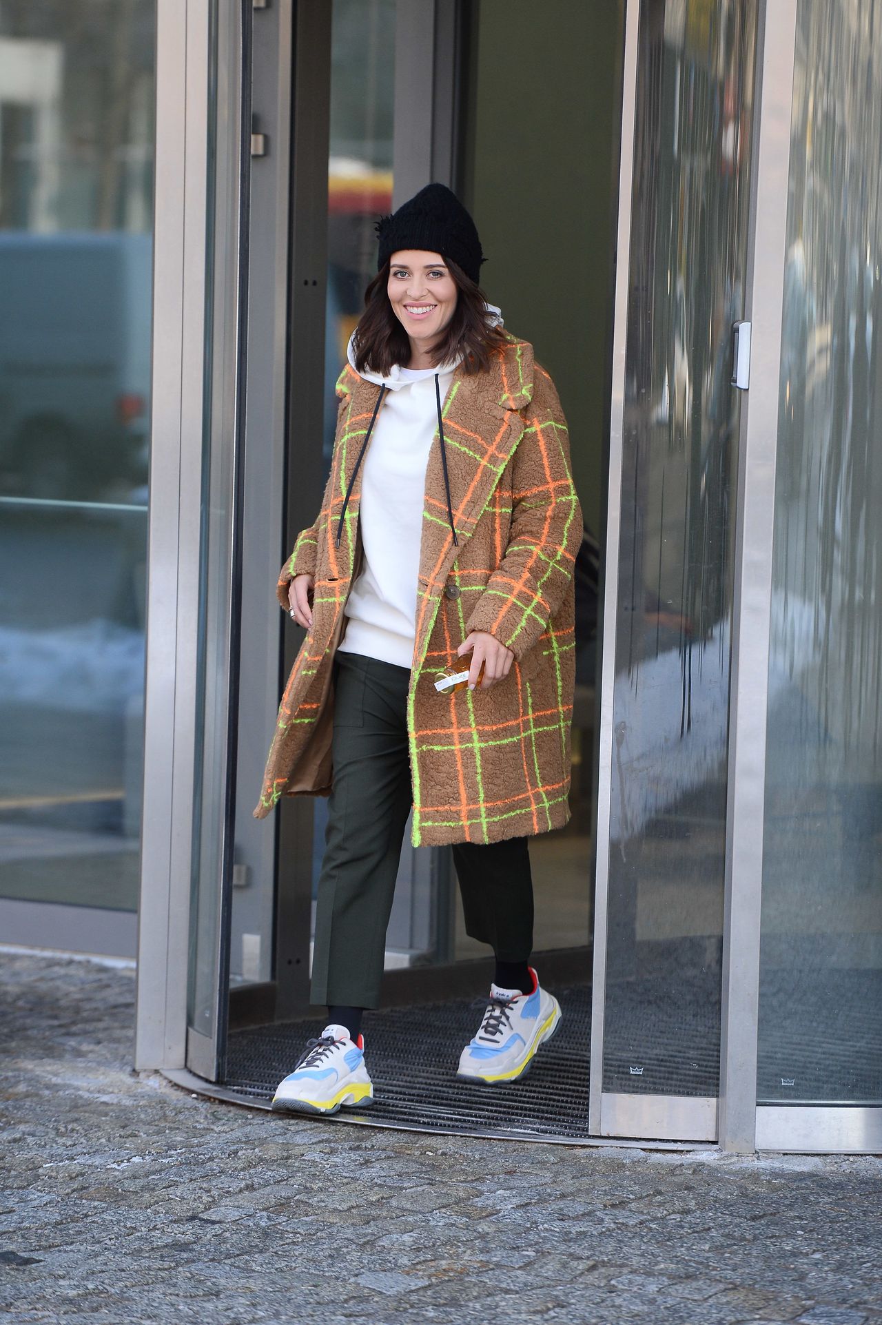 Malwina Wędzikowska w modnym płaszczu - wiemy, gdzie można kupić taki sam