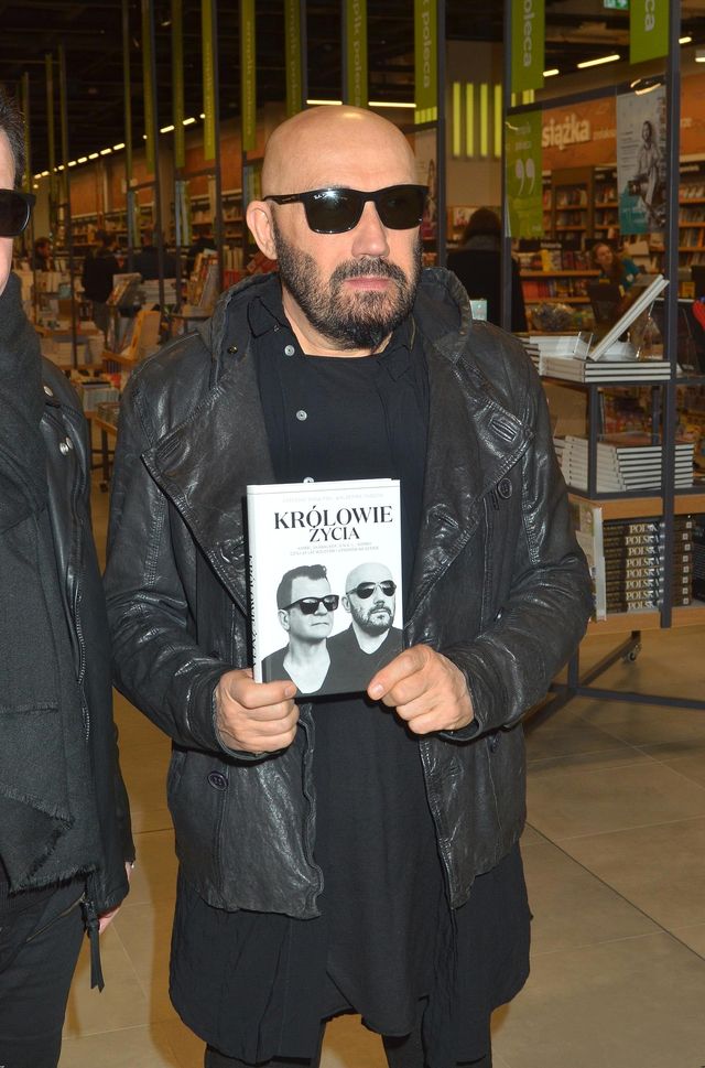 Skawiński o klimatach z Chylińską w O.N.A.:Morze alkoholu