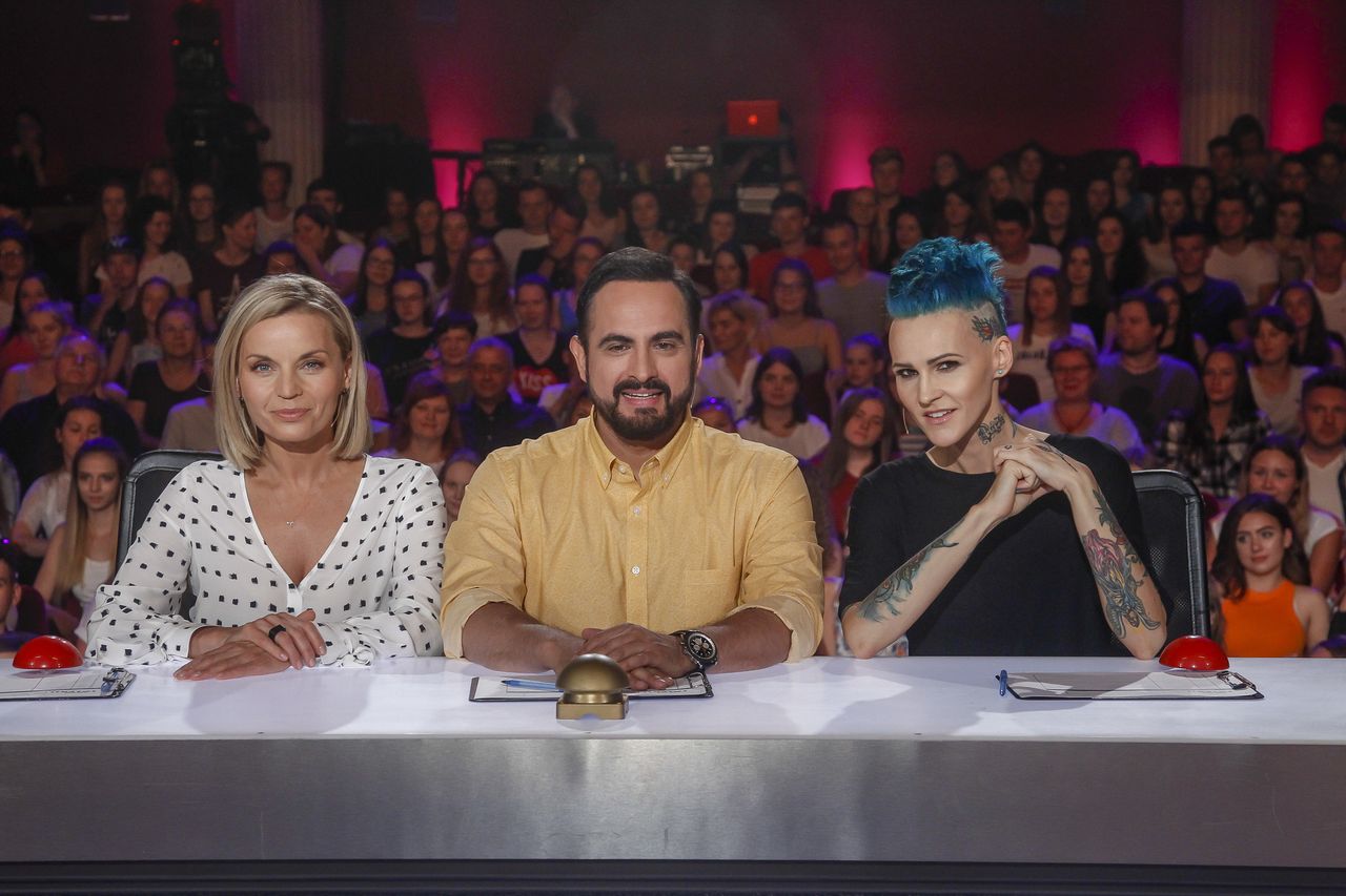 Wychudzona Agnieszka Chylińska na różowym rowerze (ZDJĘCIA)