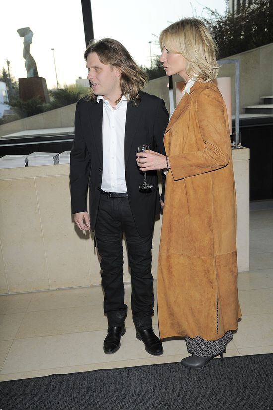 Agnieszka Szulim pozuje z całą rodziną Staraka (FOTO)