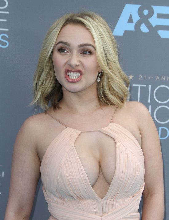 Poznajecie, kto wcielił się w postać Christiny Aguilery? 