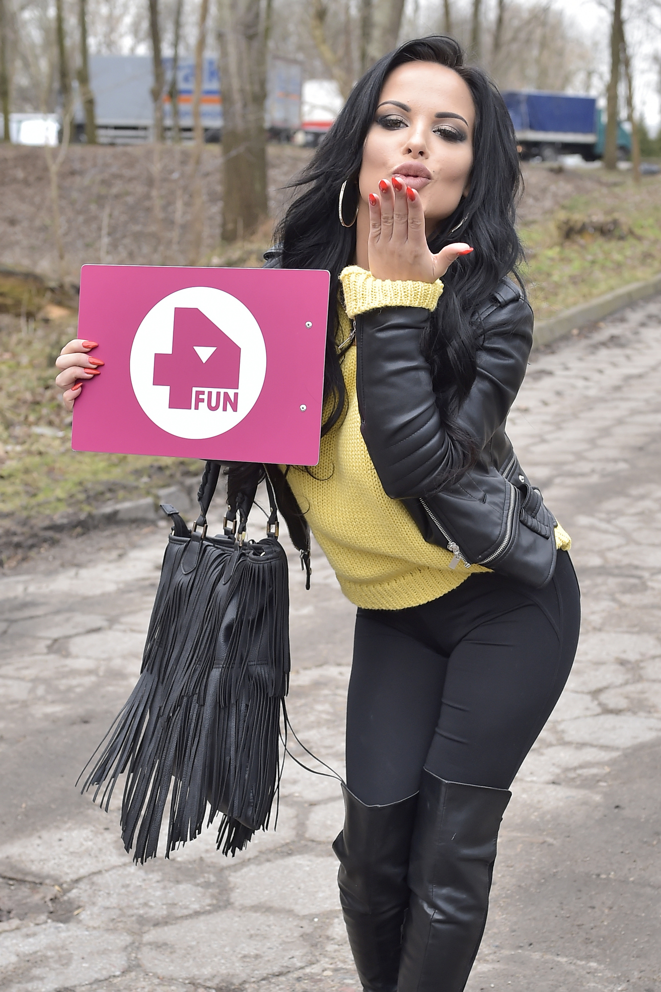 Siostry Godlewskie otwierają... SZKOŁĘ MUZYCZNĄ! 