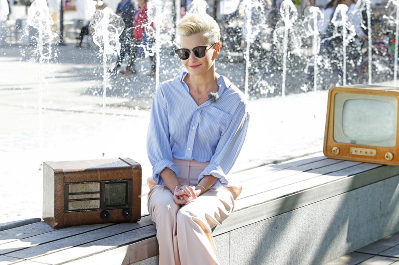 Kożuchowska w zupełnie nowej fryzurze. Totalnie odmieniona!