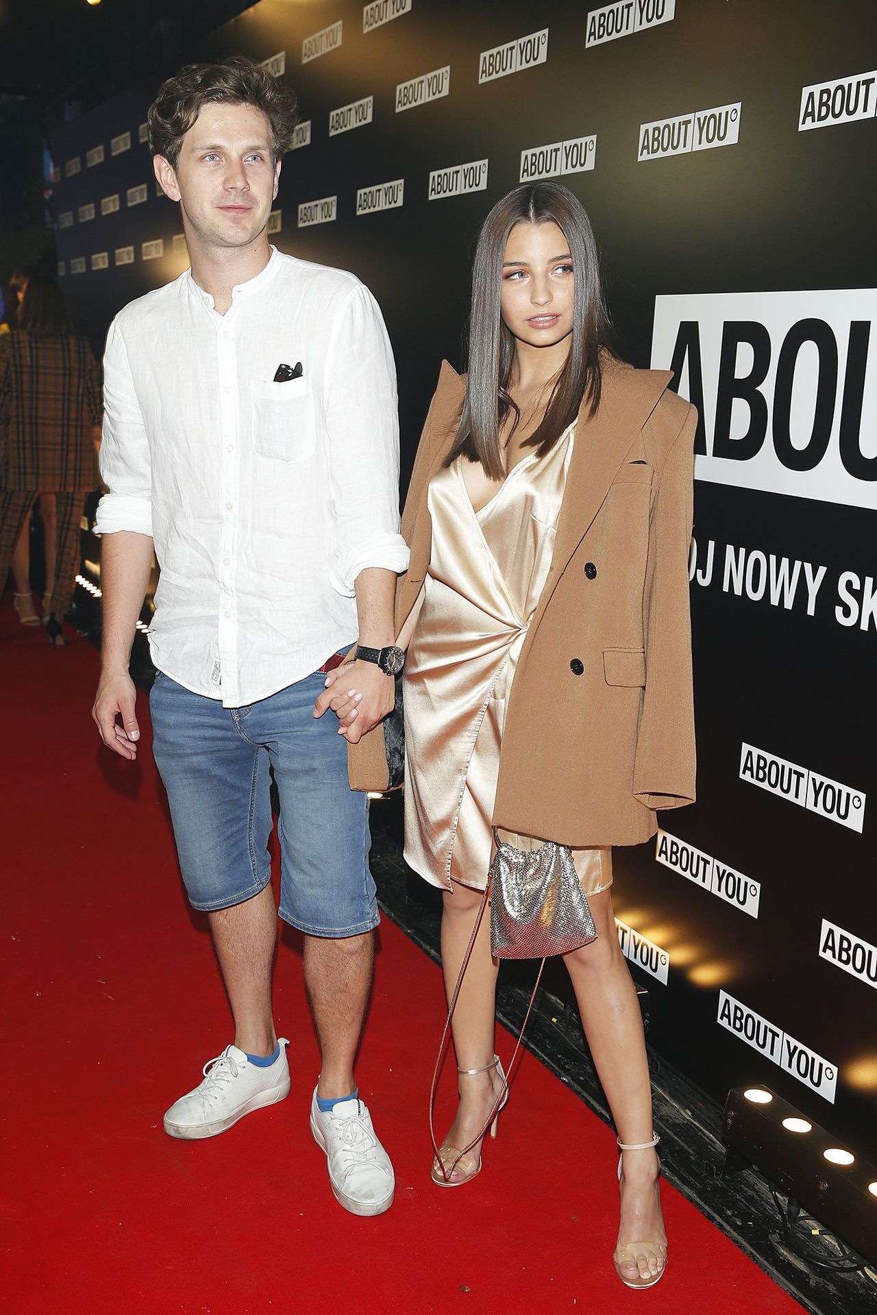 WPADKA Julii Wieniawy czy prowokacja? Jej pierś brylowała na ściance (ZDJĘCIA)