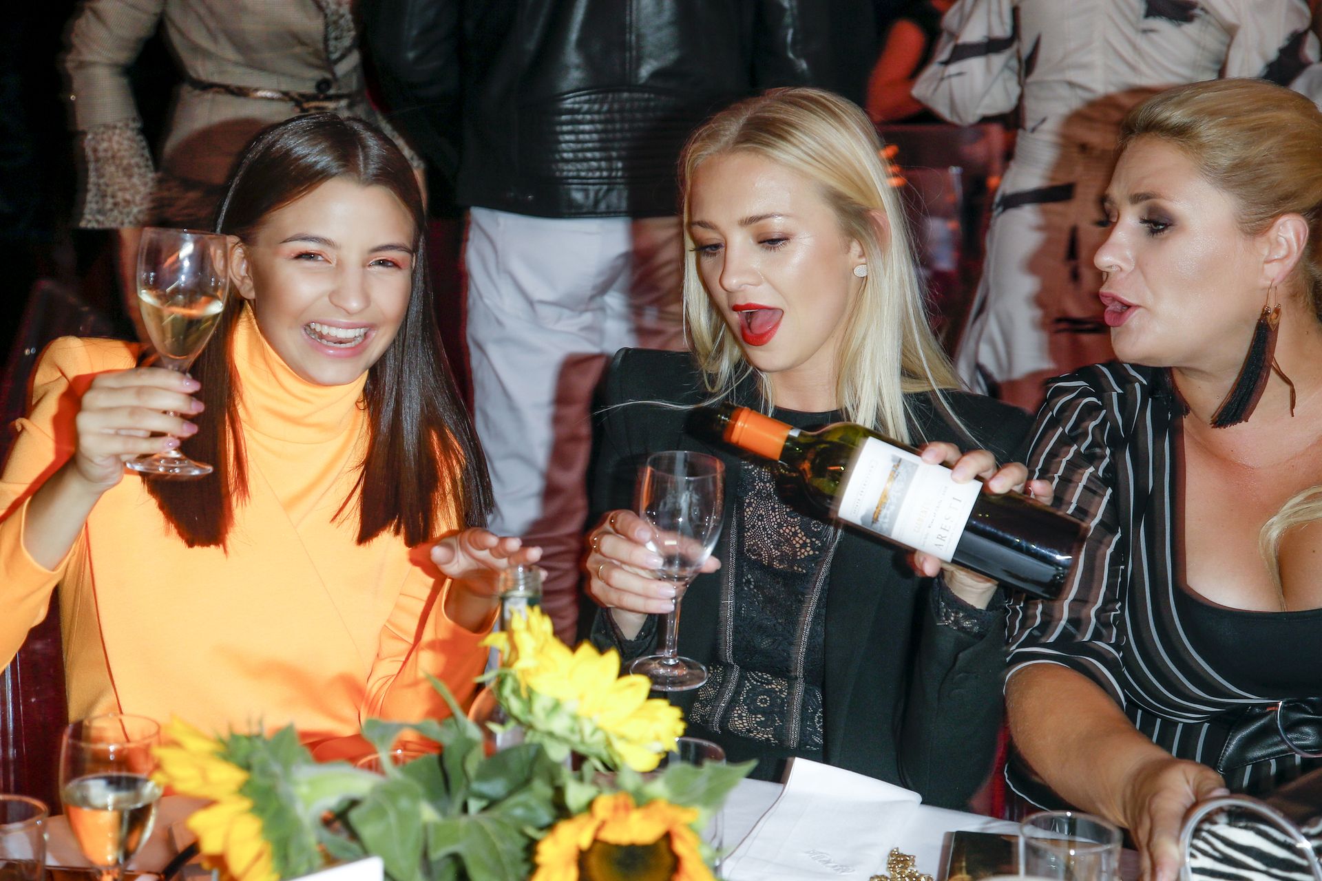 CO? Czy to KONIEC związku Julii Wieniawy i Antka Królikowskiego?