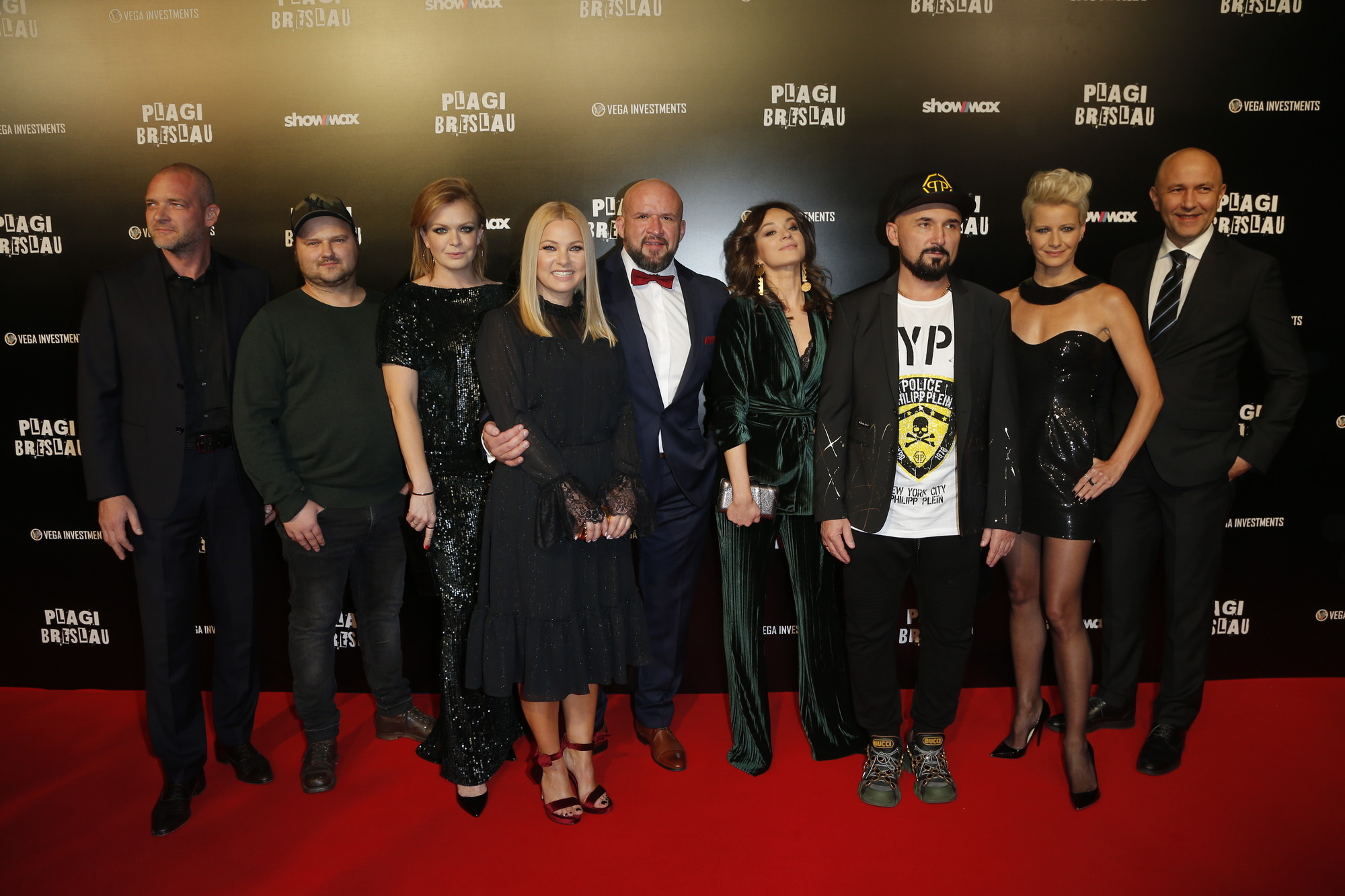 Kożuchowska w SEKSOWNEJ mini i inne gwiazdy na premierze filmu Plagi Breslau