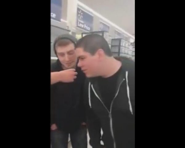 To najbardziej obrzydliwy wkręt, jaki widzieliśmy! [VIDEO]