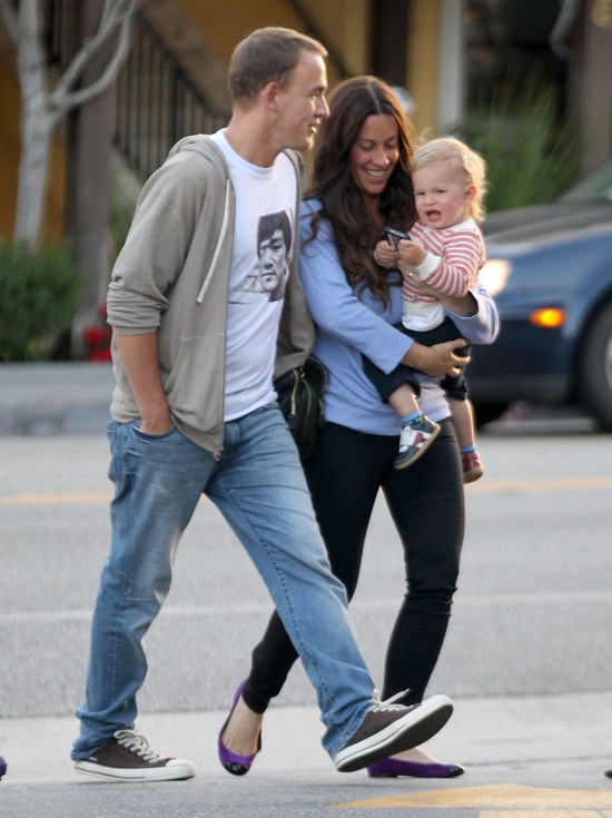 Za co Alanis Morrissette lubi paparazzi?