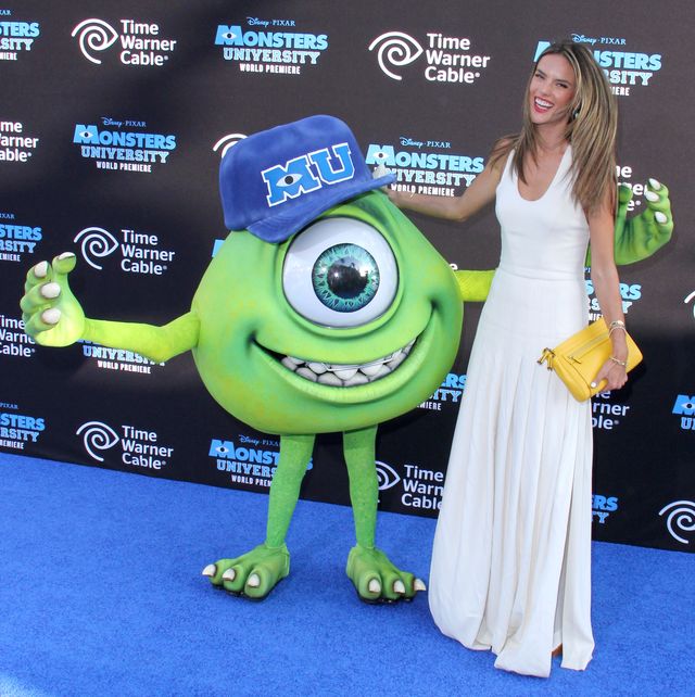 Z życia Alessandry Ambrosio: piękna i bestia? (FOTO)