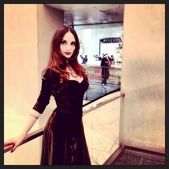 Alexa Ray Joel dementuje plotki o operacjach plastycznych