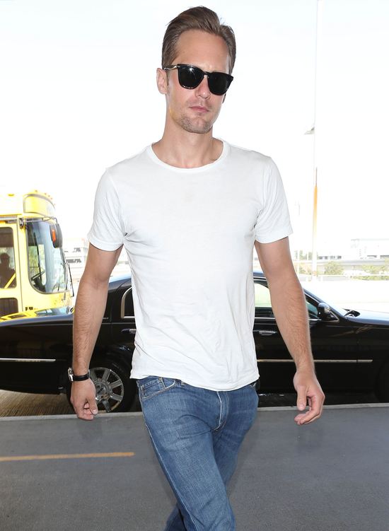 Alexander Skarsgard to niezłe ciacho (FOTO)