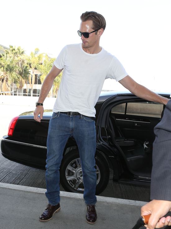 Alexander Skarsgard to niezłe ciacho (FOTO)