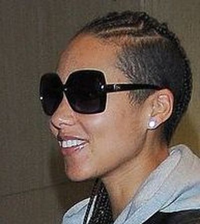 Ciężarna Alicia Keys przyłapana bez makijażu (FOTO)