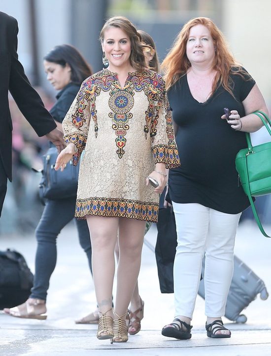 Kolejna gwiazda pokazuje, jak karmi dziecko piersią (FOTO)