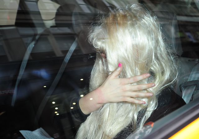 Amanda Bynes wychodzi z aresztu (FOTO)