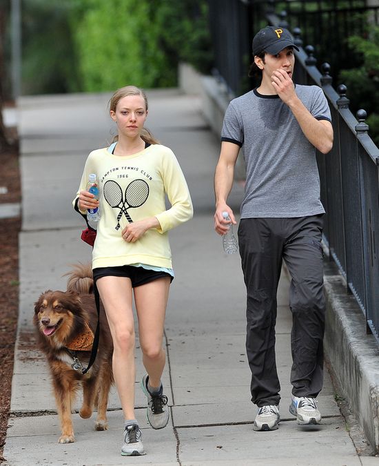 Amanda Seyfried posądzona o NADWAGĘ! (FOTO)