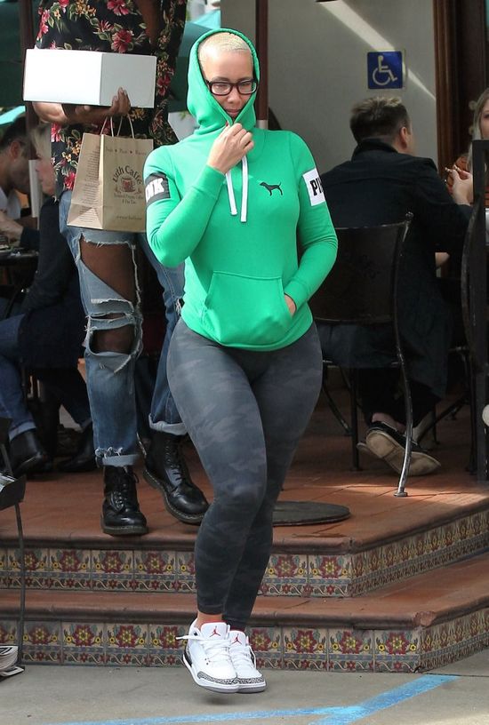 Dziewczyny - kończymy z tymi kompleksami! (FOTO) Dziewczyny - kończymy z tymi kompleksami! (FOTO)