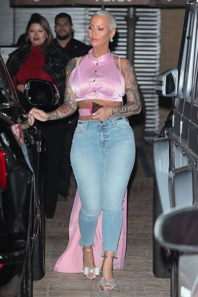 Kim Kardashian zawsze miała kompleksy na JEJ punkcie (ZDJĘCIA)