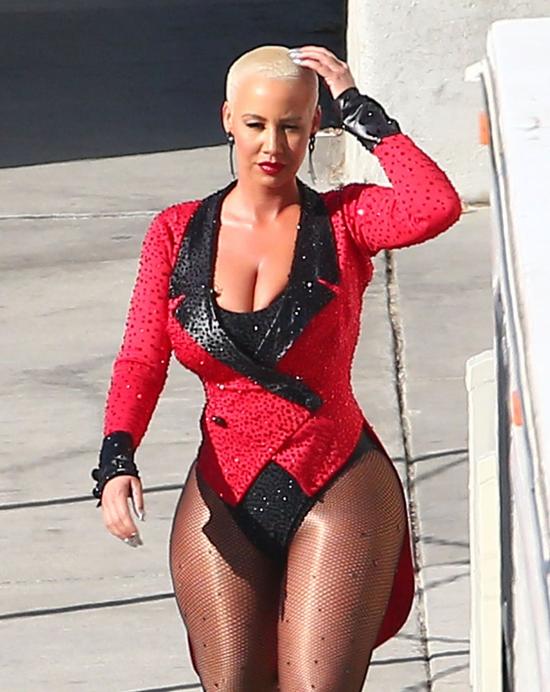 Szkoda, że w Tańcu z gwiazdami nie ma twerka (FOTO) Szkoda, że w Tańcu z gwiazdami nie ma twerka (FOTO)