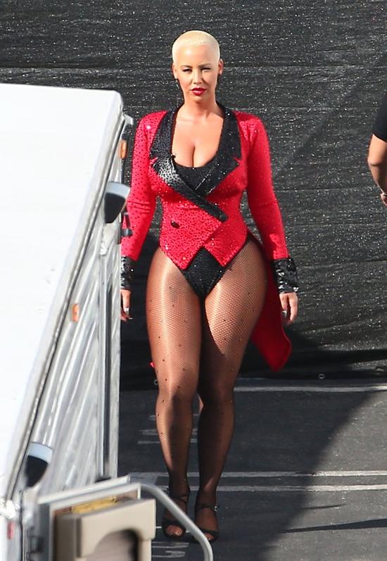 Szkoda, że w Tańcu z gwiazdami nie ma twerka (FOTO) Szkoda, że w Tańcu z gwiazdami nie ma twerka (FOTO)