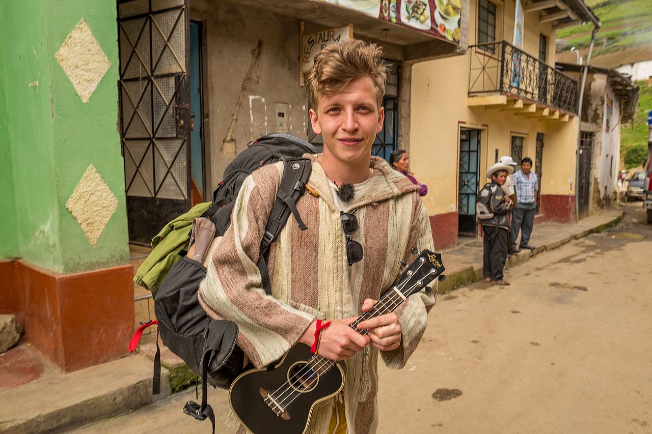 Ameryka Express: PRZERAŻAJĄCY wypadek autobusu i WIELKA kłótnia par Ameryka Express: PRZERAŻAJĄCY wypadek autobusu i WIELKA kłótnia par